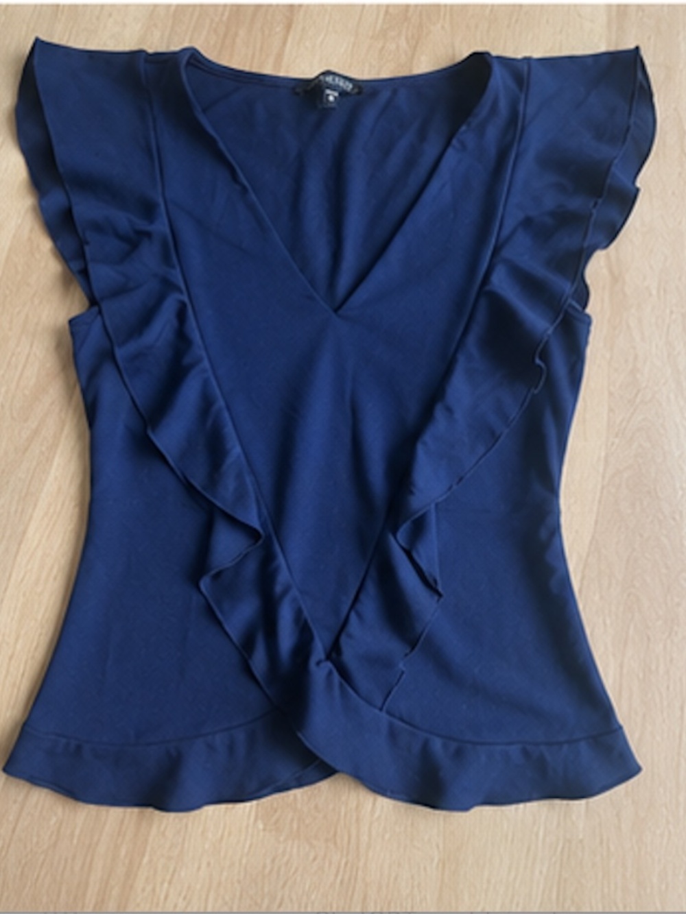 Dynamite Navy Blue Ruffle Top XS ✨ - Picture 8 of 8